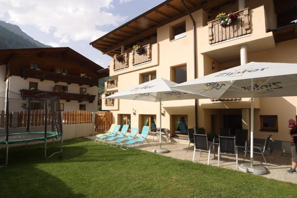 Appartementhaus Zum Zegger Neustift im Stubaital Exterior foto