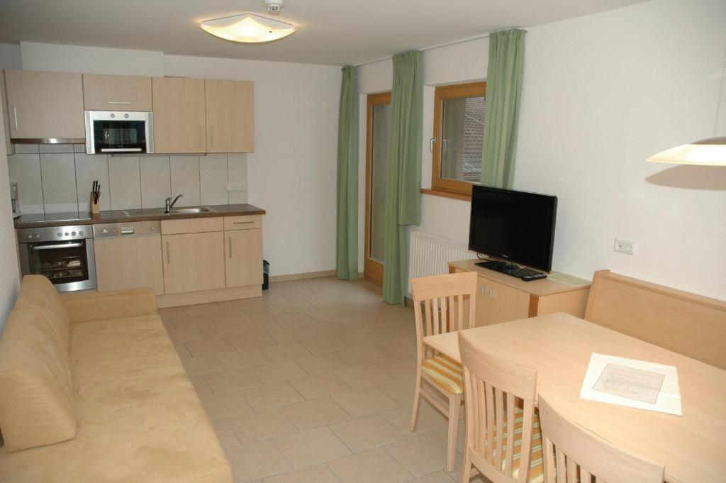 Appartementhaus Zum Zegger Neustift im Stubaital Habitación foto